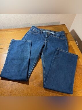 Q Baby Wrangler Woman’s  Jeans No Gap Waistband Size 7/8 34
